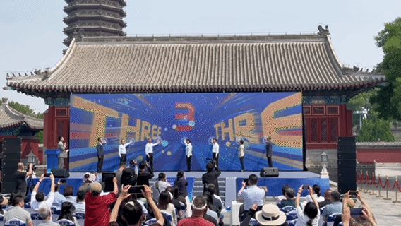 授旗启新篇！“北京意象・活力通州” 大型美术创作活动共绘副中心新貌