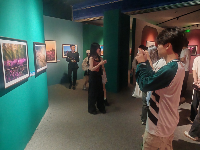 “大美伊春·魅力丰林”四季风光摄影作品展走进成都
