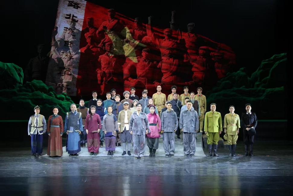 现代评剧《路北游击队》震撼亮相北京舞台