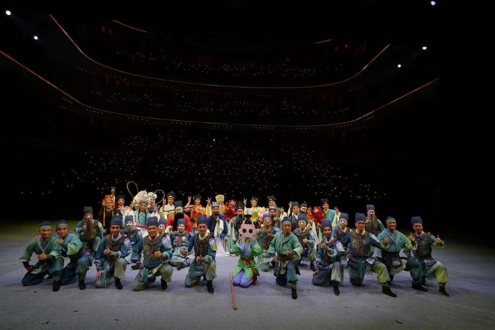 大型新编历史川剧《梦回东坡》精彩亮相第十四届中国艺术节