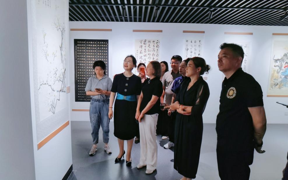 《刘铭传史迹展暨海峡两岸名家书画展》在中国科学技术大学正式开幕
