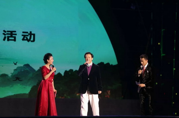 被联合国赞誉的艺术家,到宜宾留下了这样两个字! 被联合国赞誉的艺术家,到宜宾留下了这样两个字!