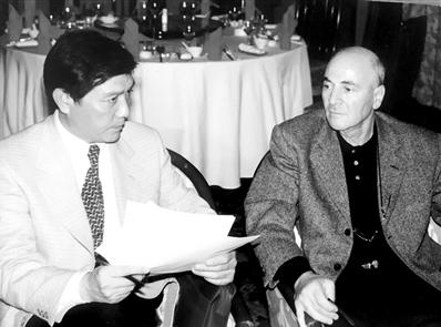 一边想象奇迹一边脚踏实地——外研社40年发展战略