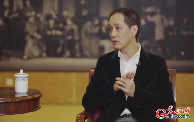 【艺术公益大讲堂】冯远征：把最好的表演奉献给观众