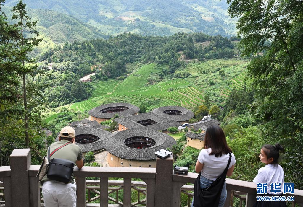 福建南靖：守好土楼 护好山水 振兴乡村