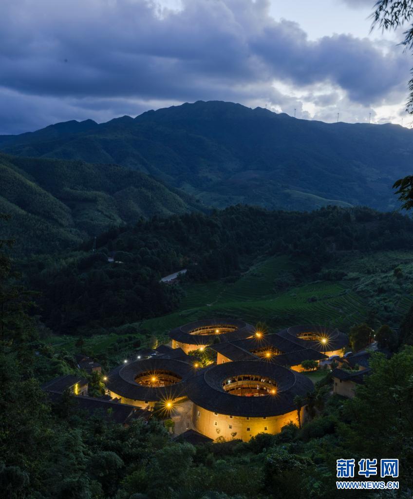 福建南靖：守好土楼 护好山水 振兴乡村