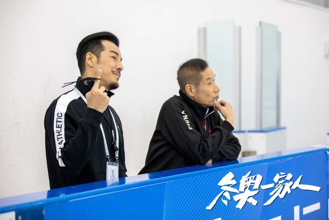 冬奥时刻丨情景喜剧《冬奥一家人》用冰雪运动点燃家国情怀与冬奥梦想