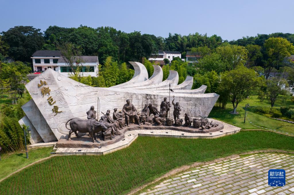 中国作协启动两大文学计划 助推新时代文学繁荣发展