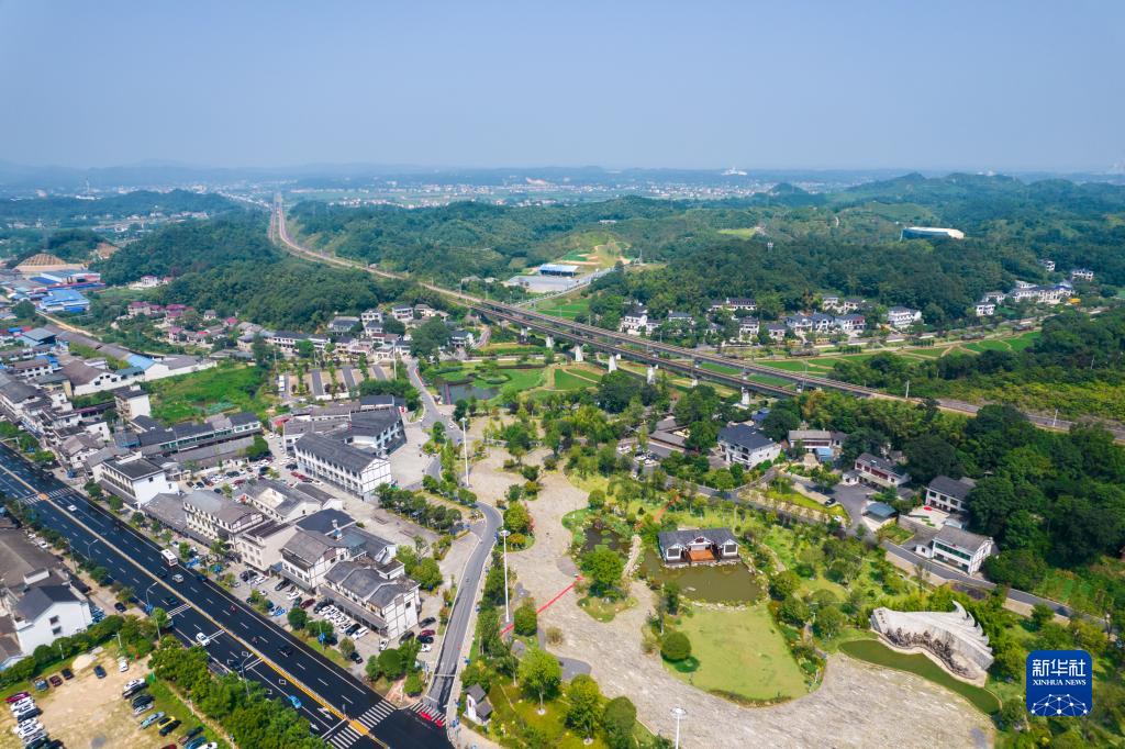 中国作协启动两大文学计划 助推新时代文学繁荣发展