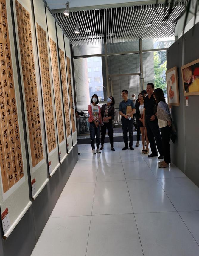 中国证券报举办“赓续红色血脉,喜迎二十大”书画展 中国证券报举办“赓续红色血脉,喜迎二十大”书画展