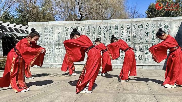 写意中国探寻汉字起源丨从《诗经》中走来的淇河 再现诗意美景