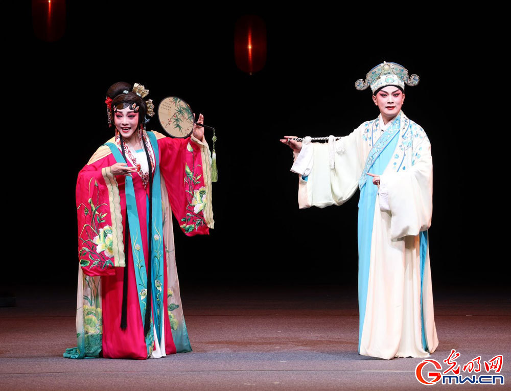 川剧耀香江！沈铁梅领衔献演香港西九戏曲中心