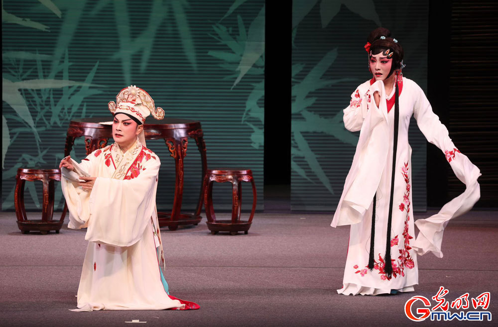 川剧耀香江！沈铁梅领衔献演香港西九戏曲中心