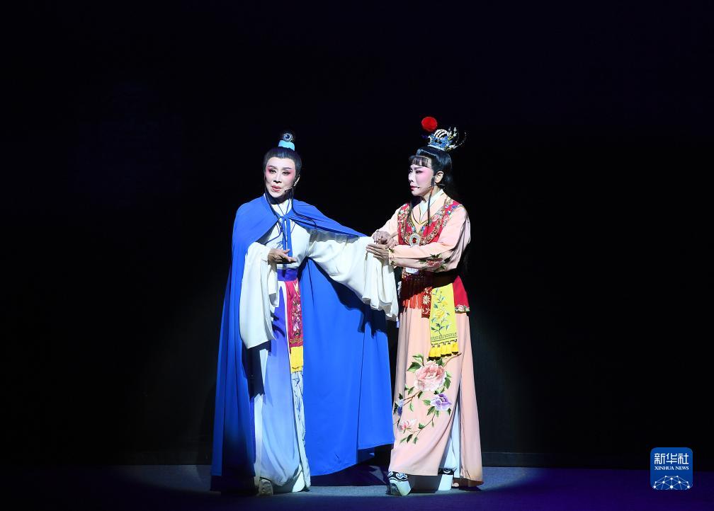 “越剧梅花奖星光荟萃”在港上演