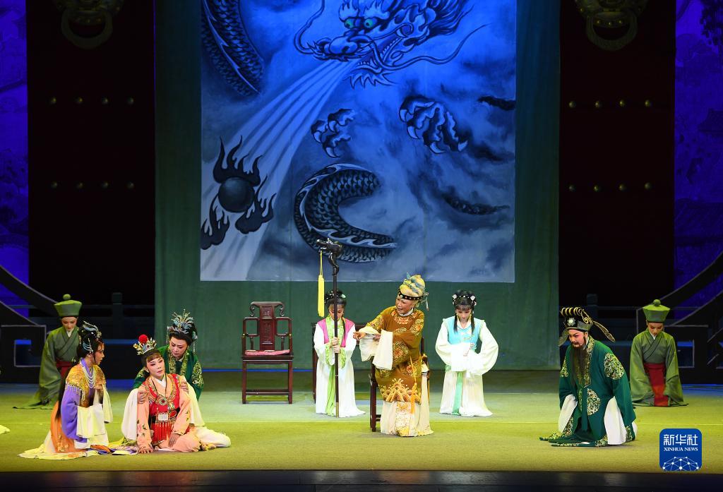 “越剧梅花奖星光荟萃”在港上演