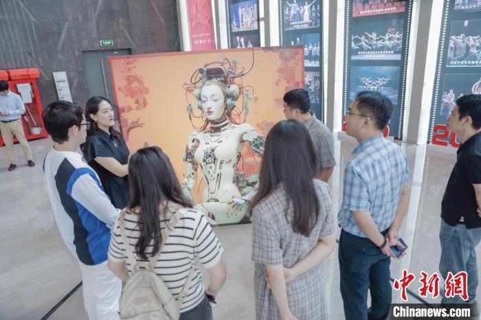 敦煌艺术沉浸式画剧展启幕 以“艺术科技”助力非遗传播