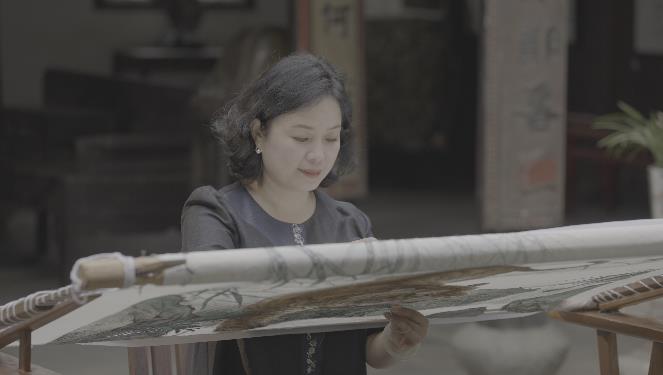 【网络中国节·七夕】湘绣——创新传承让爱意多点新意
