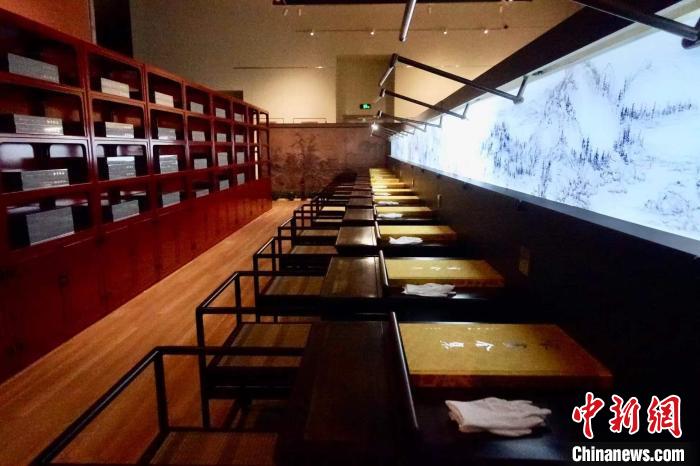 全国首家“中国历代绘画大系”特藏馆开馆