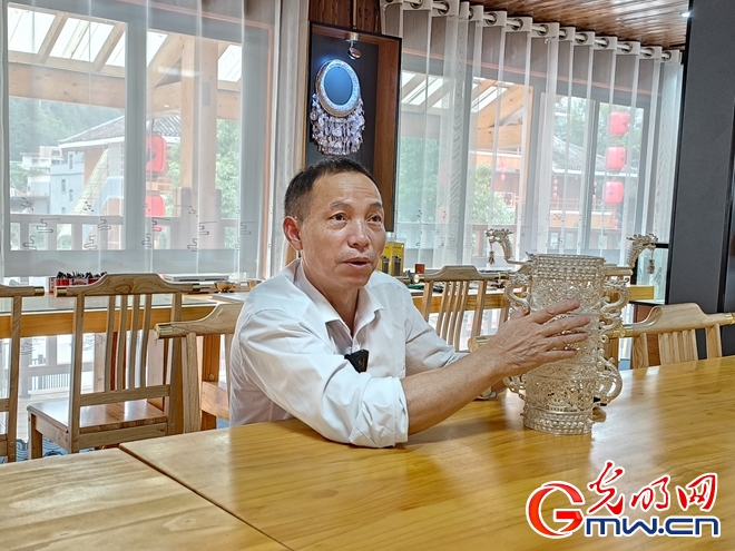 【多彩民族有多彩】“村BA”故乡黔东南,指尖非遗技艺拓宽群众致富路 【多彩民族有多彩】“村BA”故乡黔东南,指尖非遗技艺拓宽群众致富路