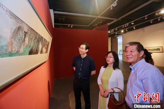 中国国家画院六人展在天津美术馆开展 100余件作品展时代气象