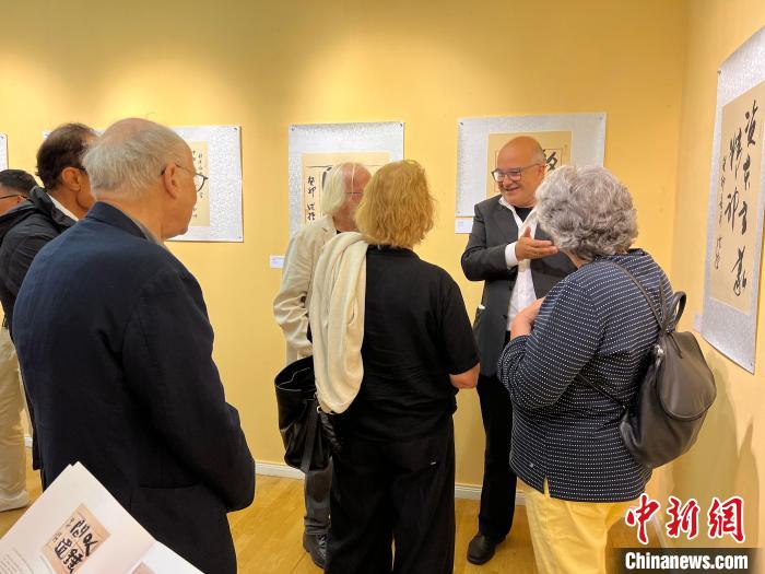 “中德邂逅”书法展在柏林开幕