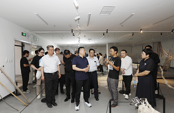 且歌且行 且行且知——中央美术学院实验艺术与科技艺术学院实践教学成果亮相2023北京国际设计周