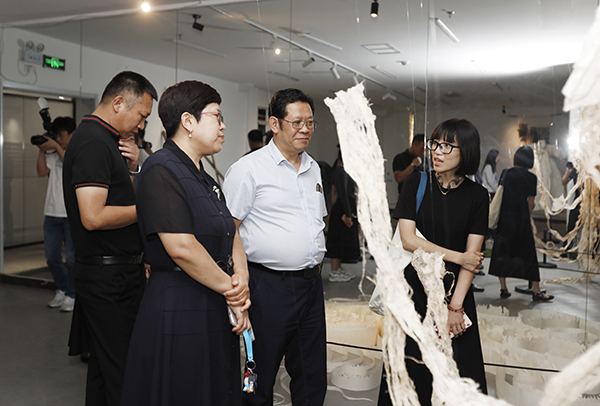 且歌且行 且行且知——中央美术学院实验艺术与科技艺术学院实践教学成果亮相2023北京国际设计周