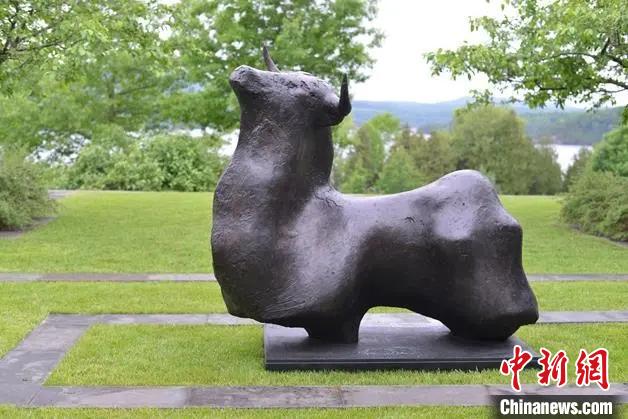 法国雕塑大师让·卡尔多艺术作品展亮相中国美术馆