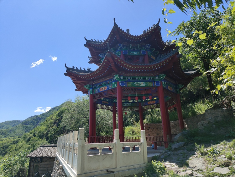 走进门头沟妙峰山 在京西古道蹄窝中聆听历史足音