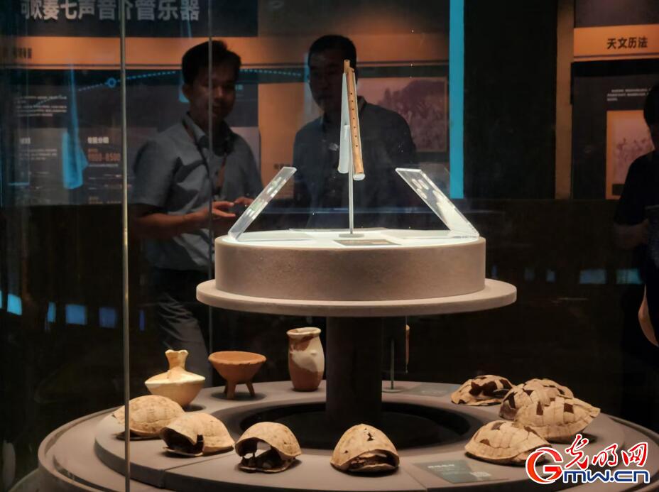 【何以中国 行走河南】回溯文明，贾湖骨笛一响就是8000年