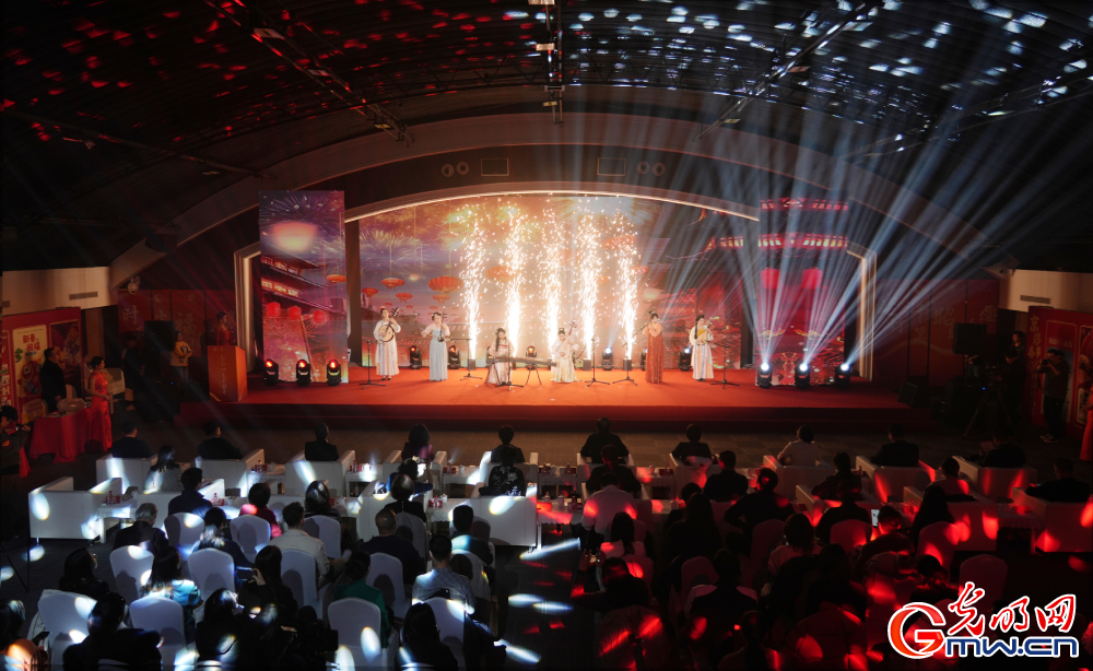 以短视频为媒,中外青年共绘“巳巳如意中国年” 【组图】“巳巳如意中国节”网络中国节·春节短视频征集活动分享交流会举行