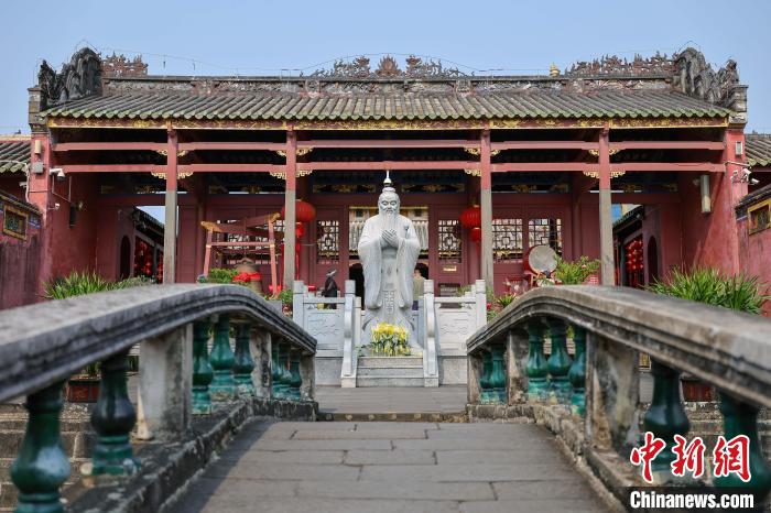 侨见海南自贸港：古今中外文化在文昌孔庙交融