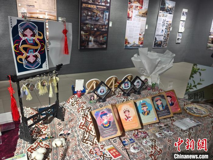 首届宁夏艺术设计作品展开展 绘就塞上新景