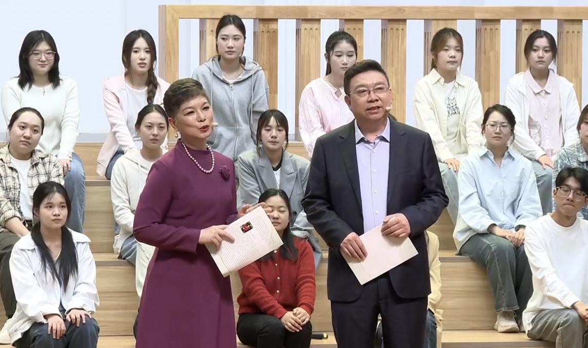 “学唱家乡的歌——河南商城民歌讲唱会”在河南大学隆重举行