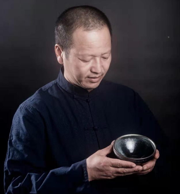 【何以中国】建窑建盏：千年炉火无法预料的美