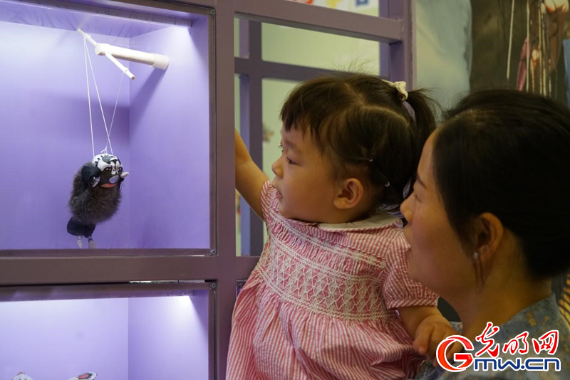 迎“六一” “我们这样长大：中国各民族的养育、玩乐与成长”展览开展