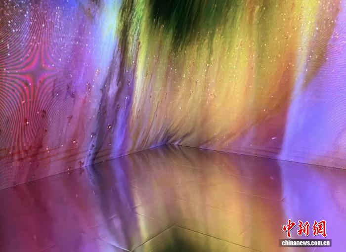 花釉陶瓷艺术作品巡展走过景德镇等五地亮相北京 特设沉浸式展厅