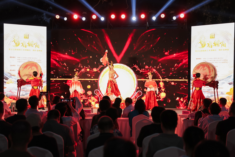 “梦启朝阳——北京金漆镶嵌艺术博物馆三周年奇妙夜”举办 “梦启朝阳——北京金漆镶嵌艺术博物馆三周年奇妙夜”举办