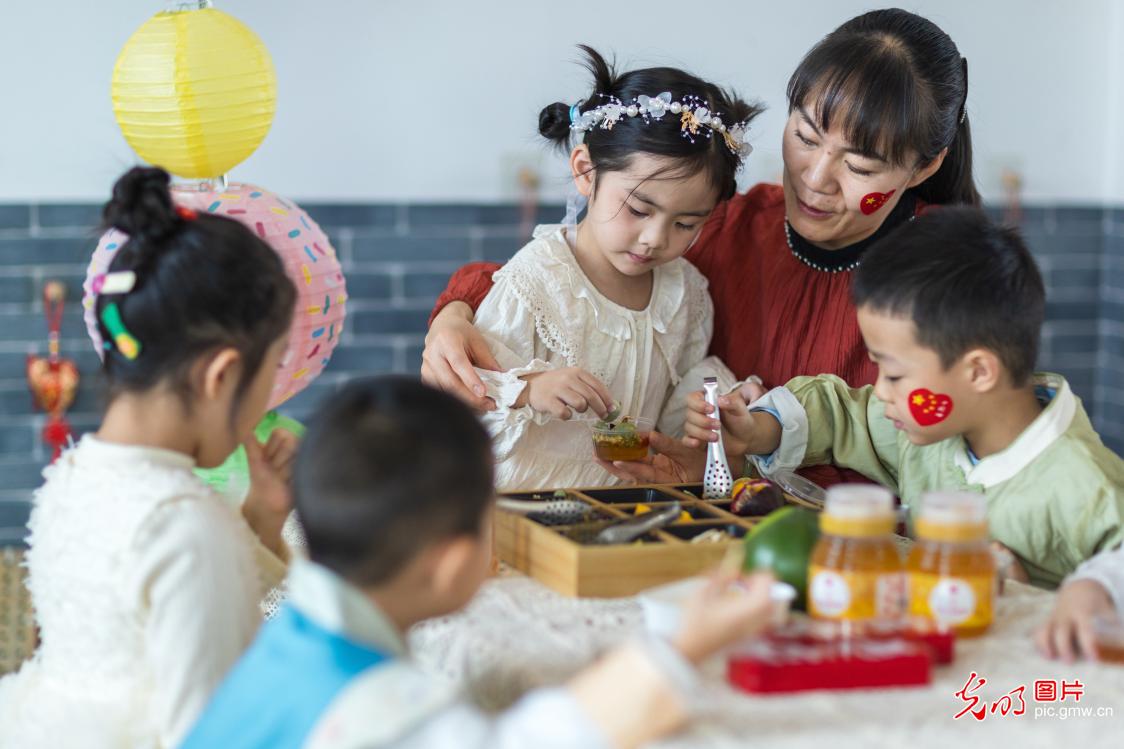 【网络中国节·中秋】品民俗 迎中秋