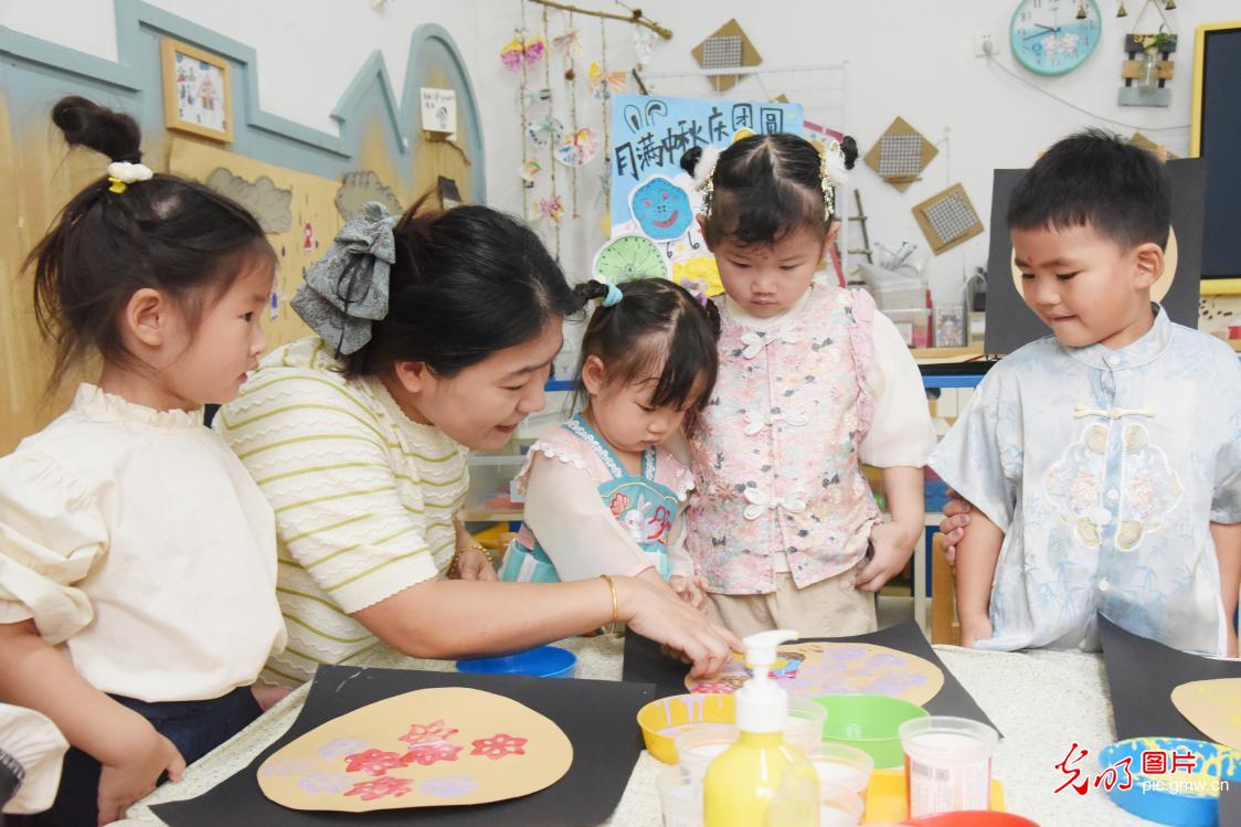 【网络中国节·中秋】品民俗 迎中秋