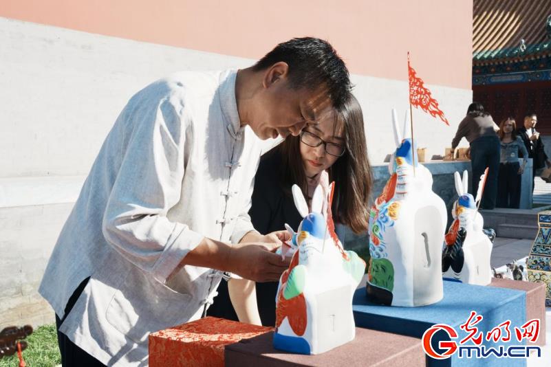 【网络中国节】组图｜带你沉浸式体验非遗技艺的中秋韵味