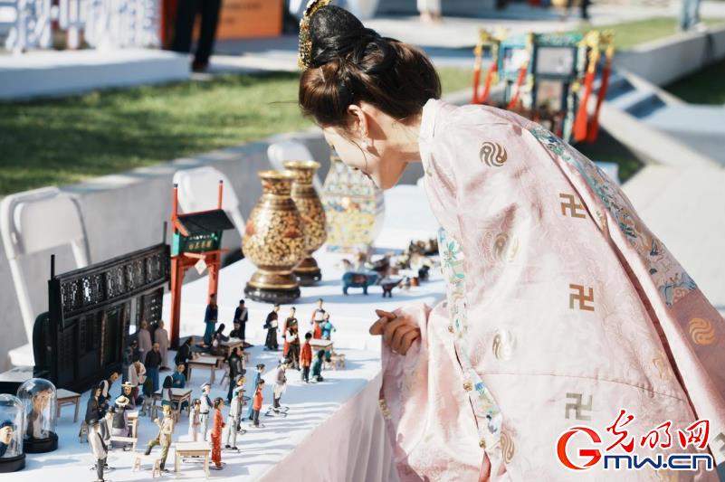 【网络中国节】组图｜带你沉浸式体验非遗技艺的中秋韵味