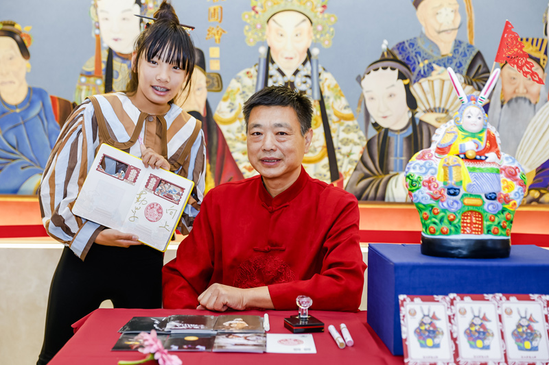 【网络中国节·中秋】北京东城:“兔儿爷”传说焕新登场 【网络中国节·中秋】北京东城:“兔儿爷”传说焕新登场