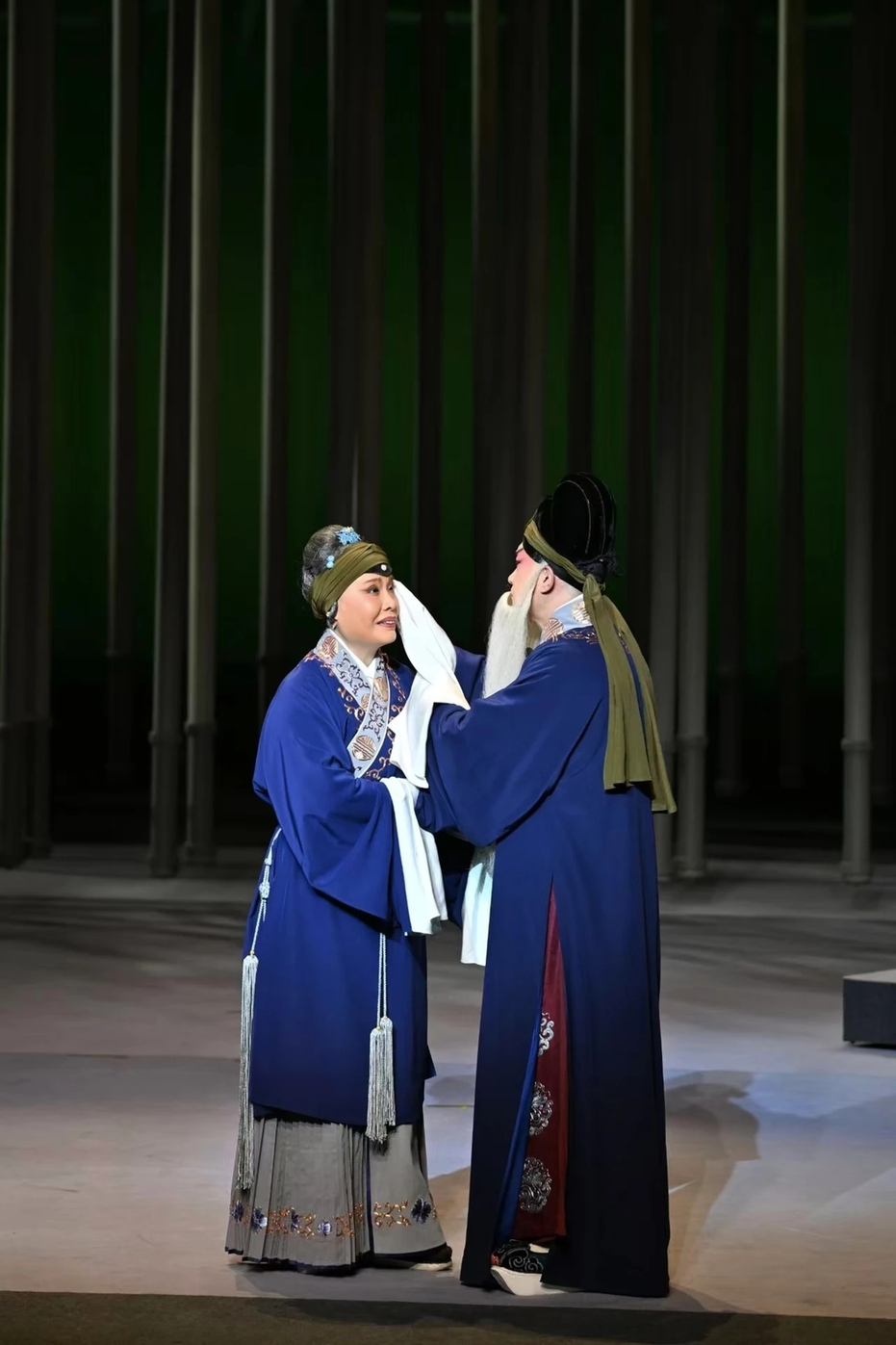 新编历史京剧《颜真卿》:墨韵京腔承千载风骨 新编历史京剧《颜真卿》:墨韵京腔承千载风骨