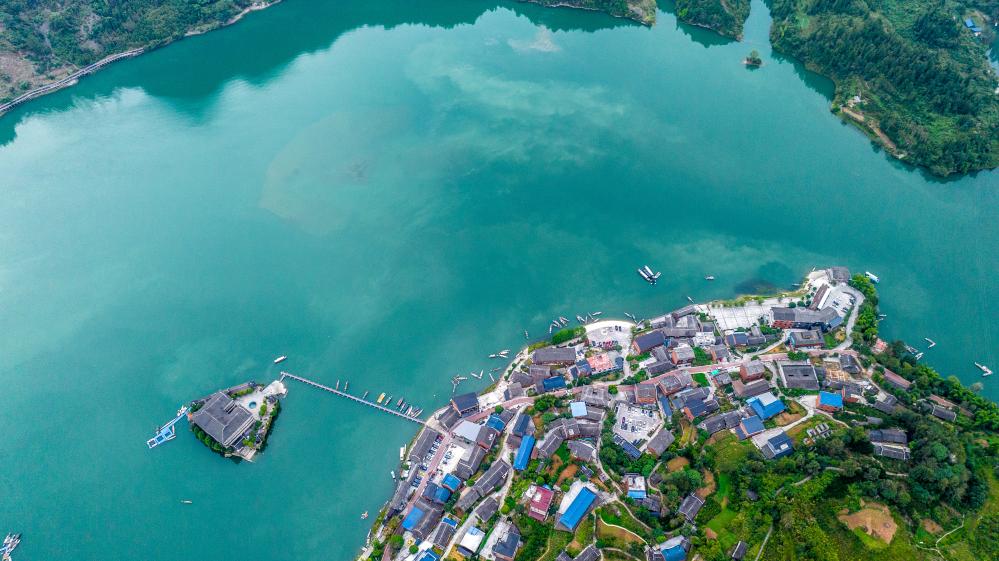 看见古村丨重庆河湾村:漫步最美土家山寨 领略吊脚楼魅力