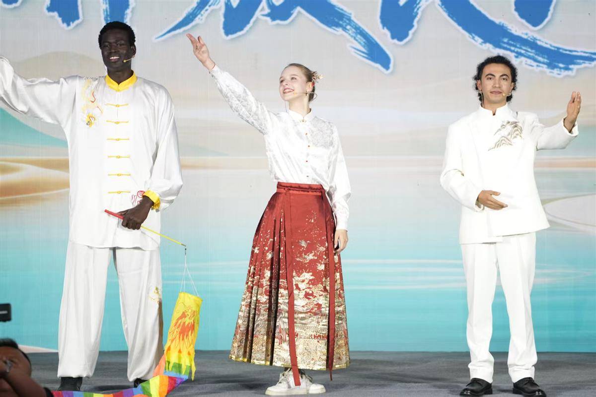 从长江之美与湖北之变,看“何以中国”