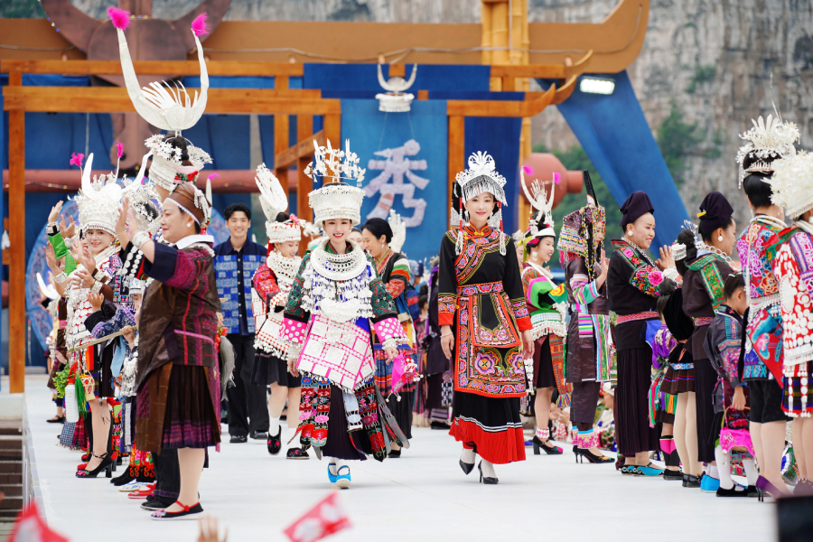 《乌蒙深处》：新时代的乡村画卷