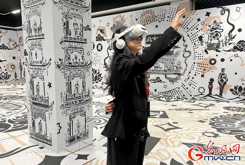 “既往未来——小西天文物撷珍与悬塑艺术特展”开展 数字技术让小西天“活”起来