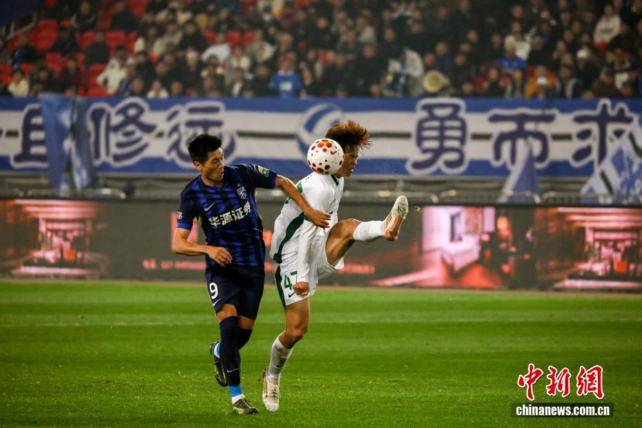 中超联赛：武汉三镇队主场负于北京国安队