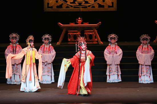 川剧双戏沪浙巡演圆满收官 古典故事引发当代回响 92fa9ad15afa928cfd25354c16ba3d08